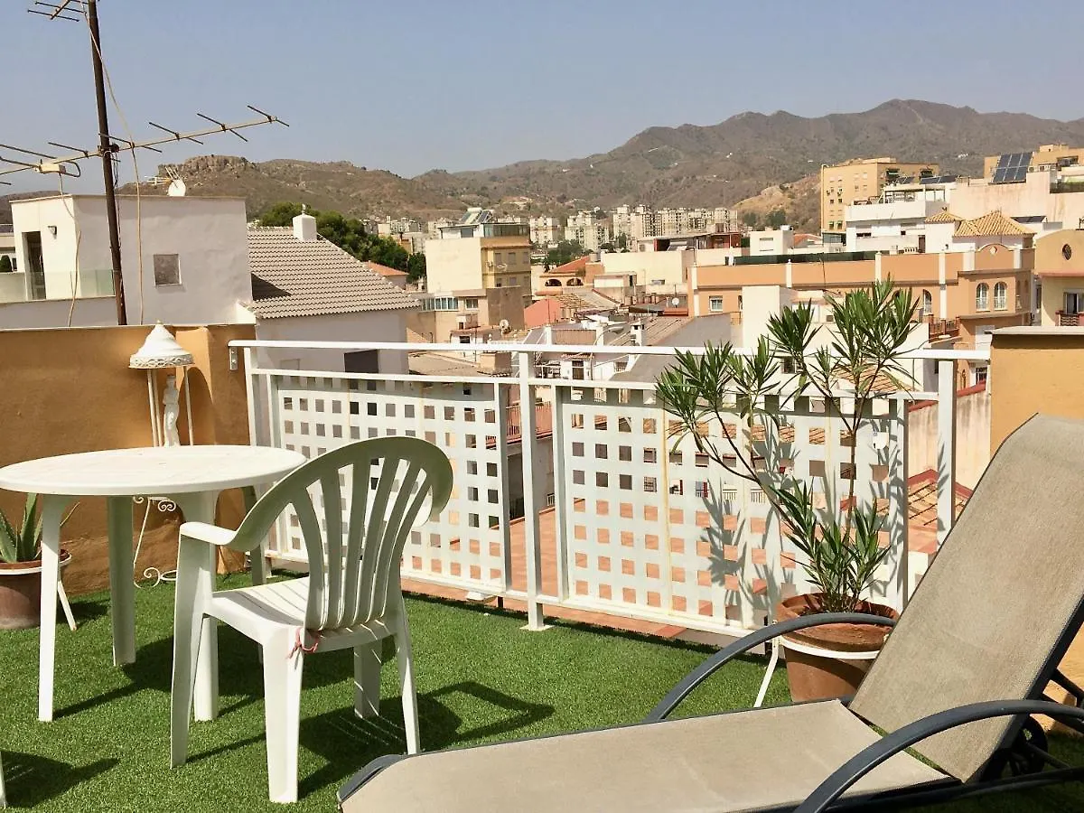 Zimmer Fur Singles In Einem Typischen Andalusischen Stadthaus Mit Sonnenterrasse Màlaga Španělsko
